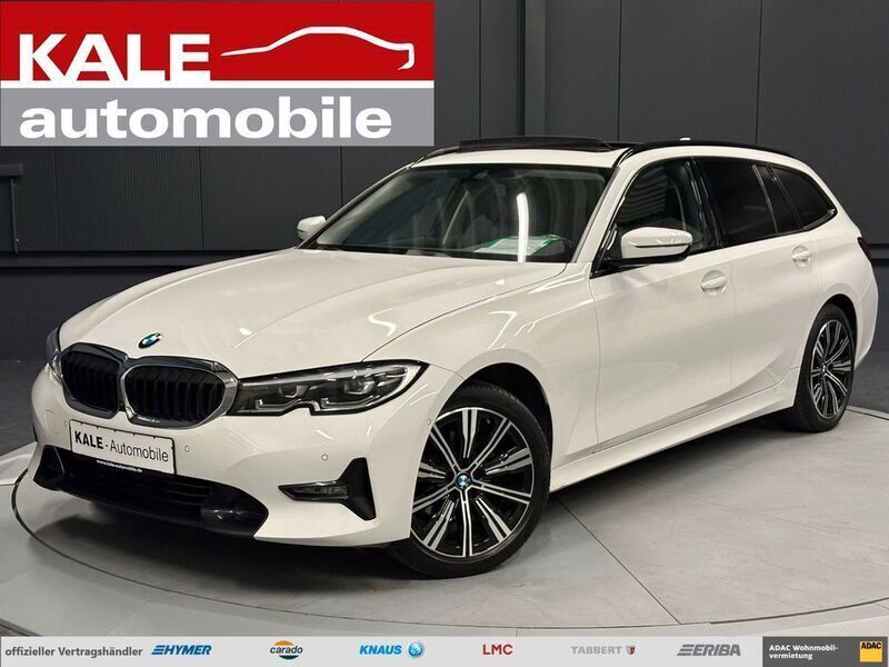 Alpinweiss iii Gebraucht 2021 BMW 320 Sport Line Kombi | 32.470 € (Fairer Preis) - Bild 1/4