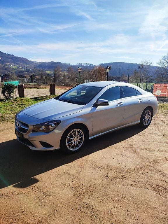 Gebraucht Mercedes CLA250 211 PS (155 kW) 2014 Silber Limousine