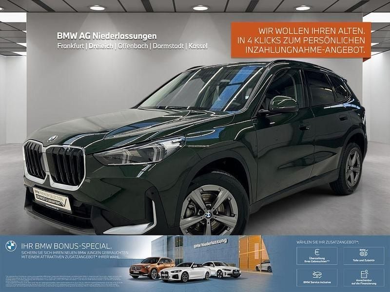 Grün Gebraucht 2024 BMW X1 Shadowline SUV | 36.460 € (Guter Preis) - Bild 1/3