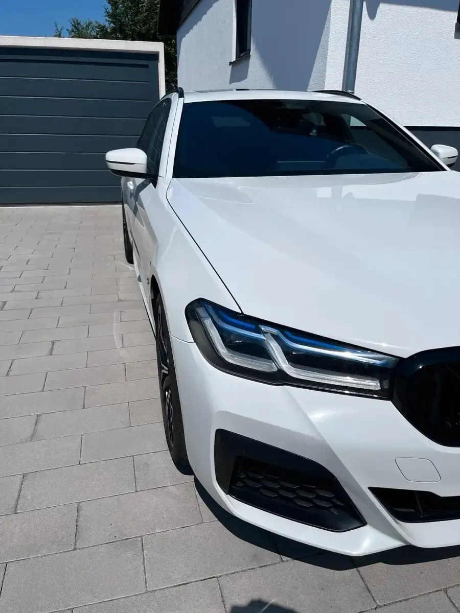 Gebraucht BMW 530 M Sport 286 PS (210 kW) 2020 Weiß Kombi
