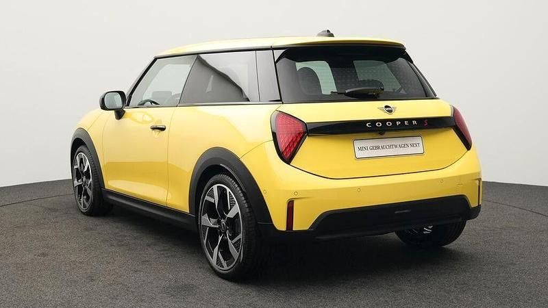 Gebraucht Mini Cooper S Classic 204 PS (150 kW) 2025 Gelb Kleinwagen