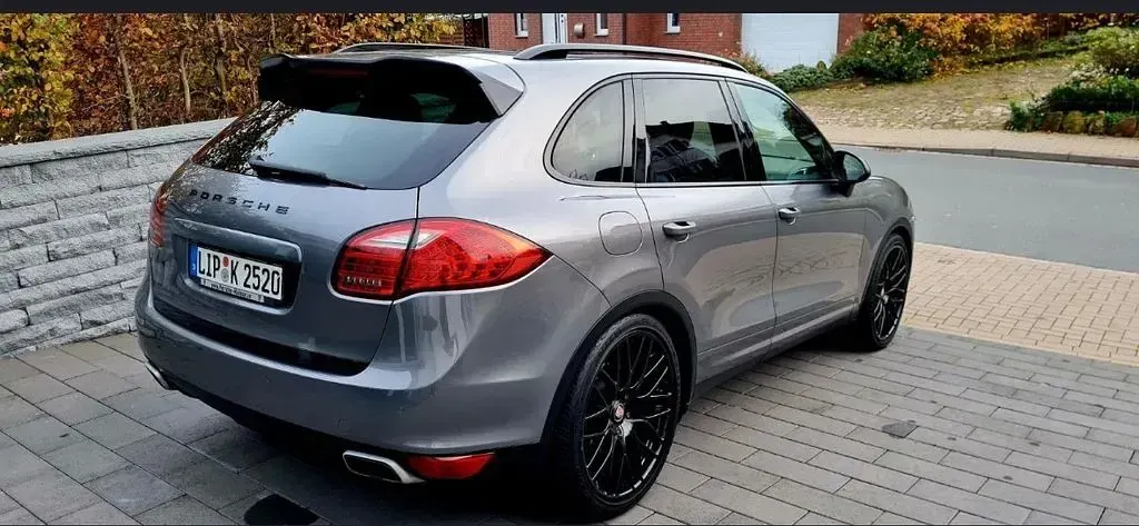 Gebraucht Porsche Cayenne 245 PS (180 kW) 2013 Schwarz SUV