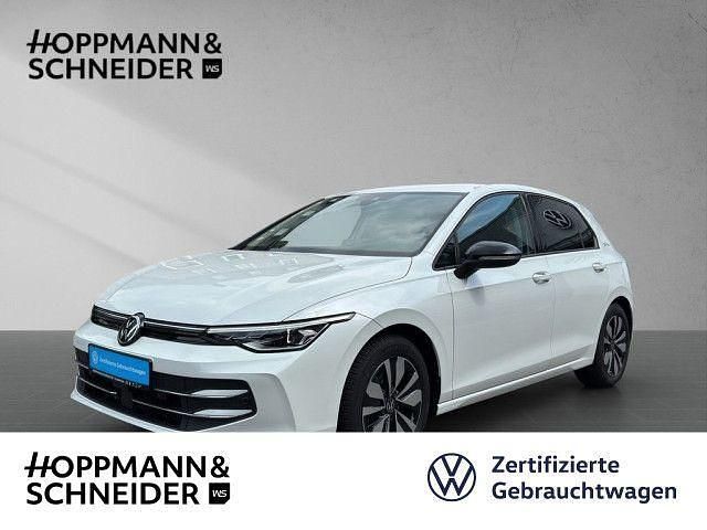 Weiß Gebraucht 2024 VW Golf VIII Goal Limousine | 28.970 € (Superpreis) - Bild 1/4