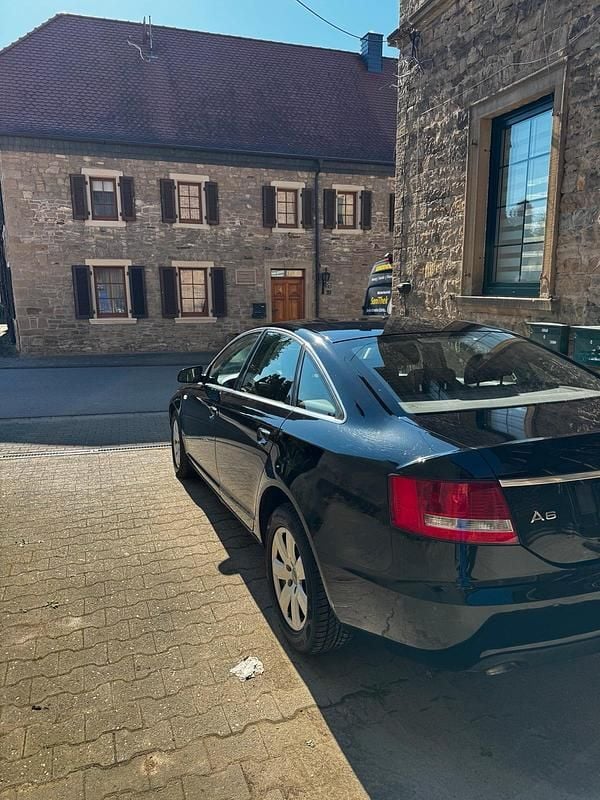Second-hand Audi A6 140 CP (102 kW) 2006 Negru Berlinǎ