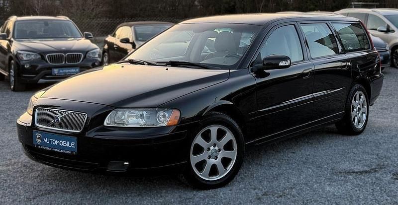 Gebraucht Volvo V70 163 PS (119 kW) 2007 Schwarz Kombi