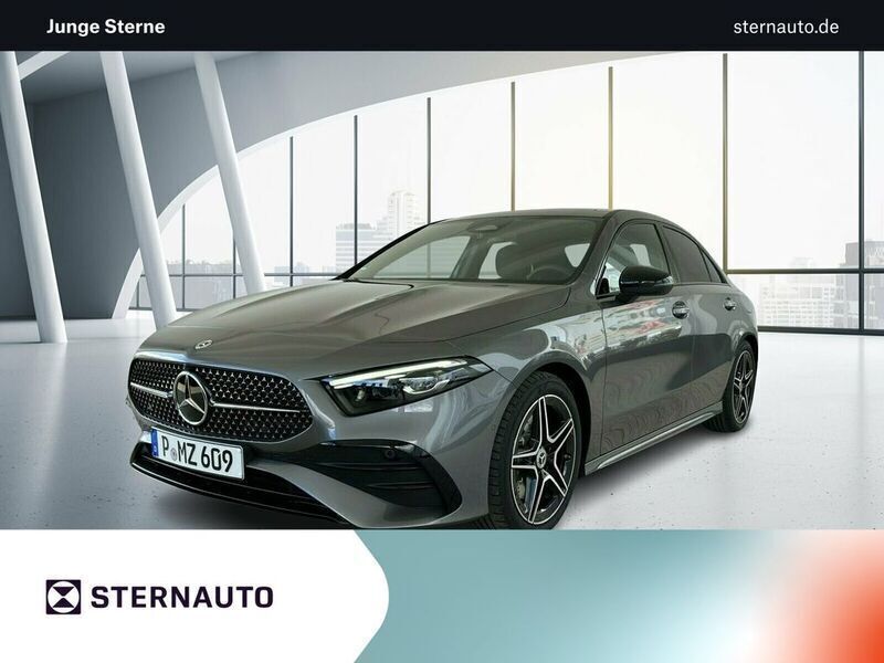 lack mountaingrau Gebraucht 2025 Mercedes A220 AMG line Limousine | 39.270 € (Fairer Preis) - Bild 1/4
