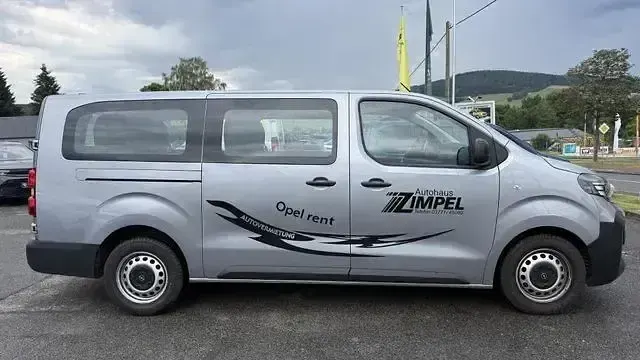 Gebraucht Opel Vivaro-e Combi 144 PS (105 kW) 2025 Grau Van / Kleinbus