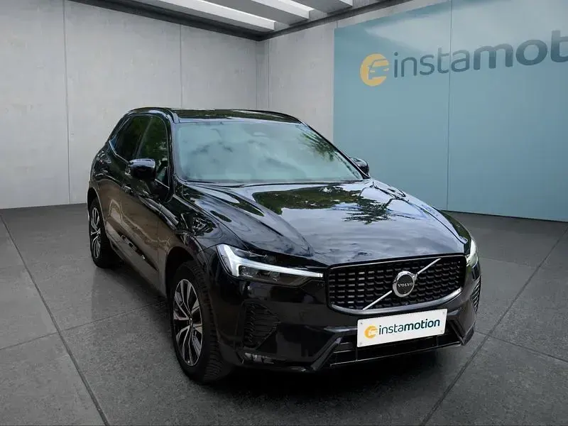Gebraucht Volvo XC60 Plus 250 PS (183 kW) 2025 Schwarz SUV