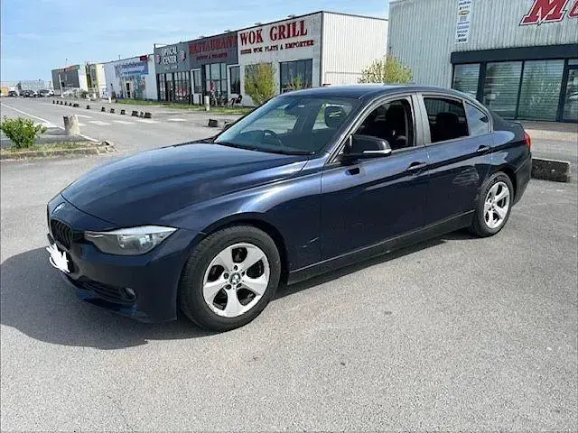 Occasion BMW 320 Efficient Dynamics 184 ch (135 kW) 2012 Bleue Berline