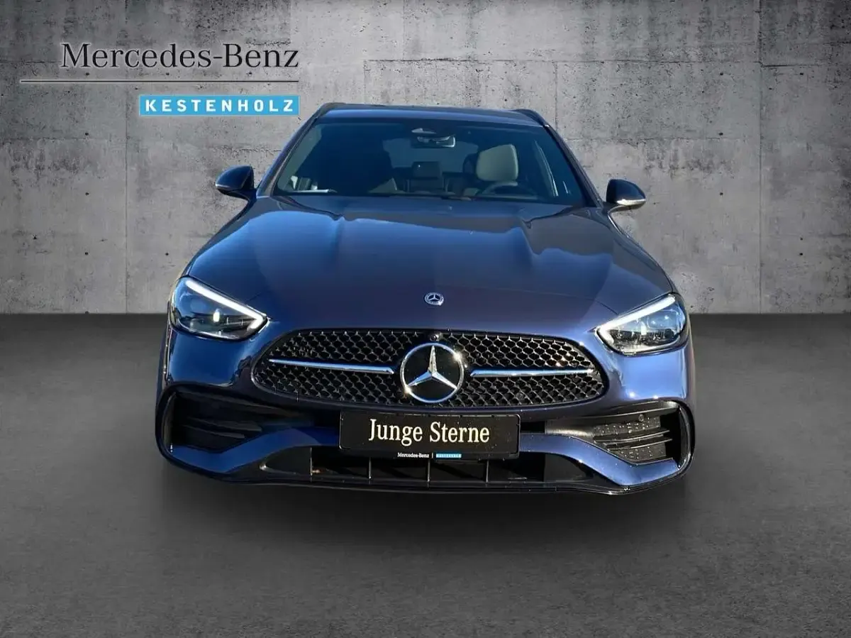 Gebraucht Mercedes C220 AMG 200 PS (147 kW) 2025 Lack sodalithblau Kombi
