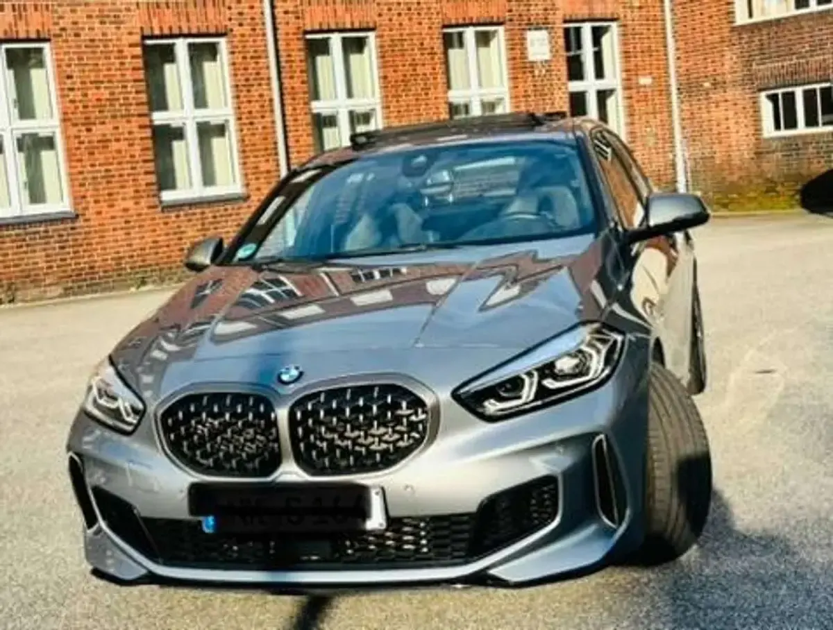 Gebraucht BMW M135 306 PS (225 kW) 2022 Grau Kleinwagen