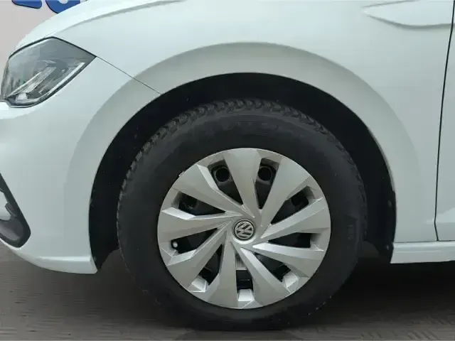 Gebraucht VW Polo Move 80 PS (58 kW) 2023 Weiss Limousine