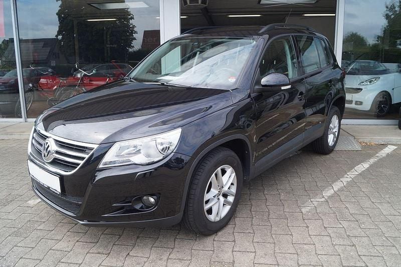 Schwarz Gebraucht 2010 VW Tiguan Freestyle SUV | 11.900 € (Fairer Preis) - Bild 1/4