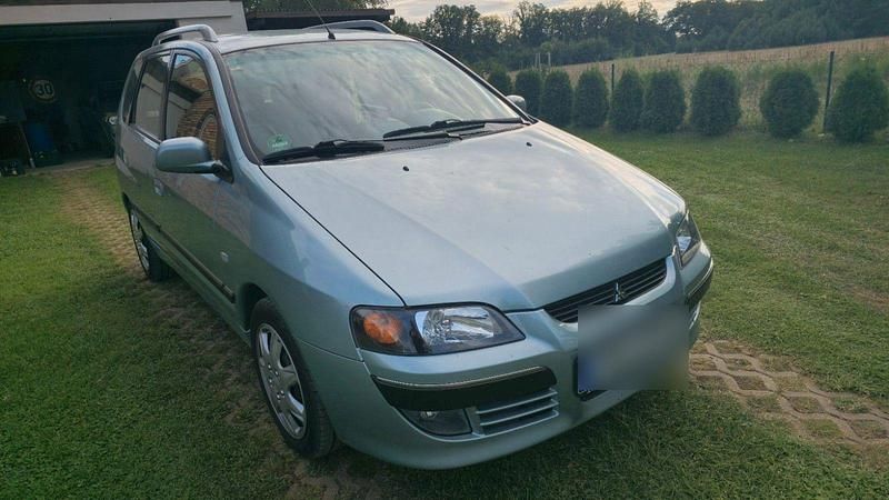 Second-hand Mitsubishi Space Star Invite 111 CP (81 kW) 2005 Verde Monovolum