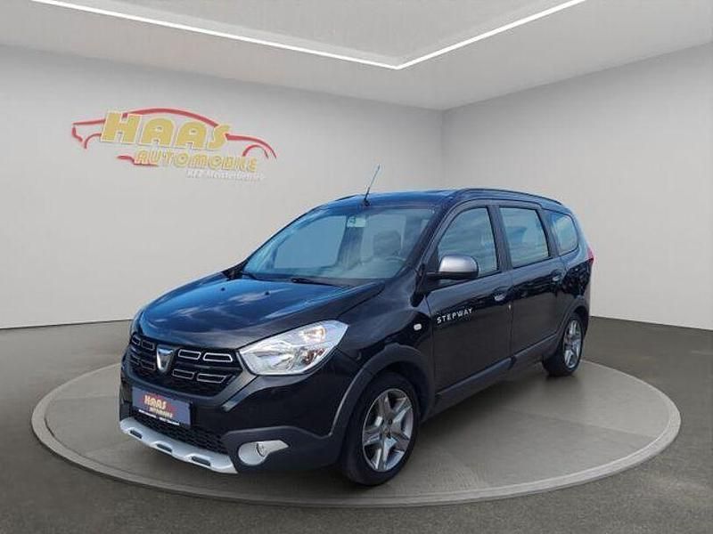 Schwarz Gebraucht 2021 Dacia Lodgy Stepway Van / Kleinbus | 12.900 € (Fairer Preis) - Bild 1/4