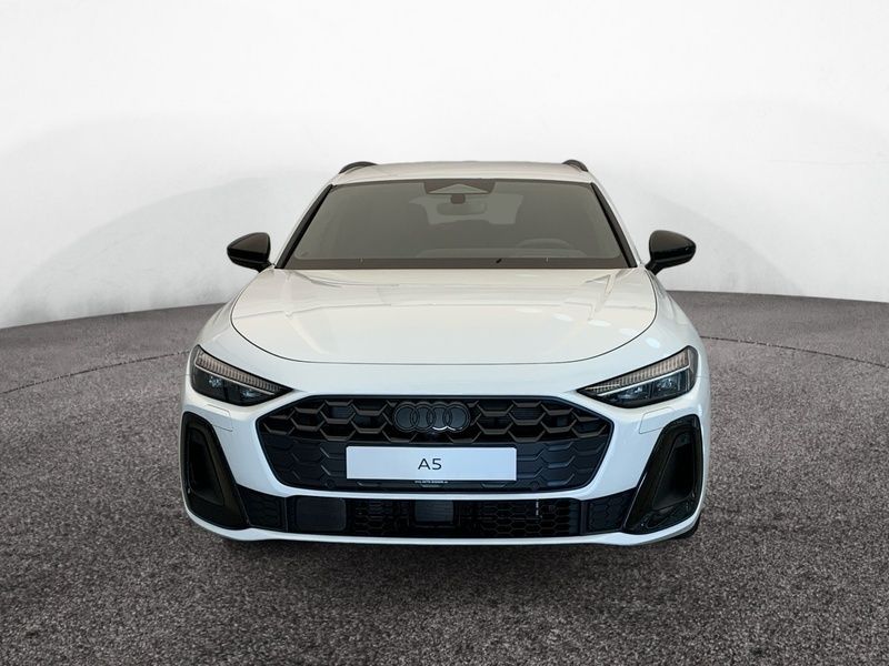 Gebraucht Audi A5 S-Line 204 PS (150 kW) 2024 Gletscherweiß metallic Coupé