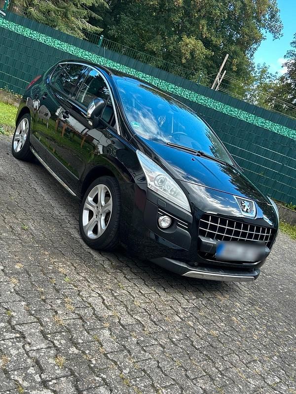 Schwarz Gebraucht 2010 Peugeot 3008 SUV | 6.500 € (Fairer Preis) - Bild 1/4