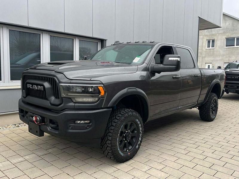Neu Dodge Ram 416 PS (305 kW) 2025 Grau Abholung