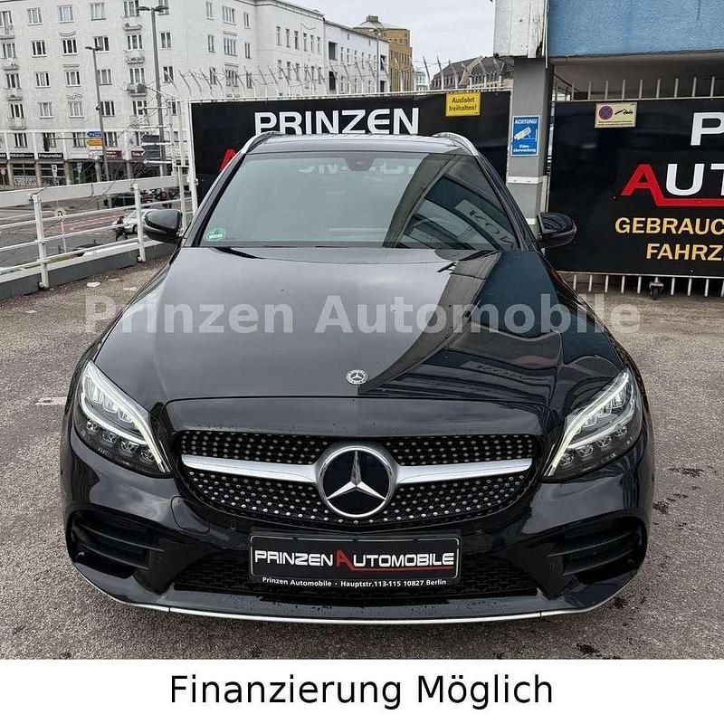 Gebraucht Mercedes C200 AMG 160 PS (117 kW) 2019 Obsidianschwarz  metalliclack Kombi