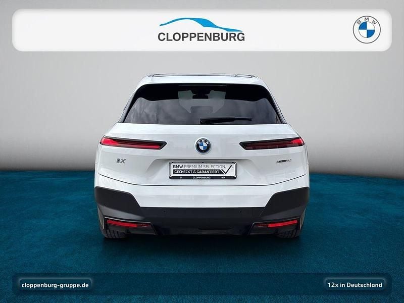 Gebraucht BMW iX 239 kW (326 PS) 2021 Weiß SUV