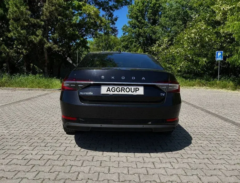 Gebraucht Skoda Superb Style 156 PS (114 kW) 2020 Schwarz Limousine
