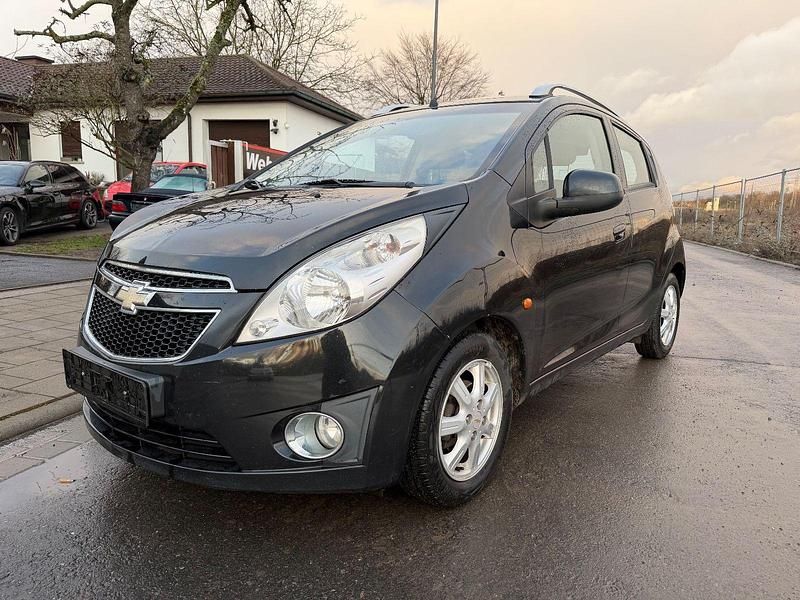 Usado Chevrolet Spark LS 82 CV (60 kW) 2011 Gris Utilitario