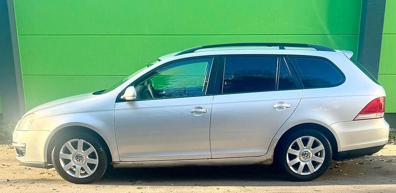 Gebraucht VW Golf V 102 PS (75 kW) 2007 Silber Kombi