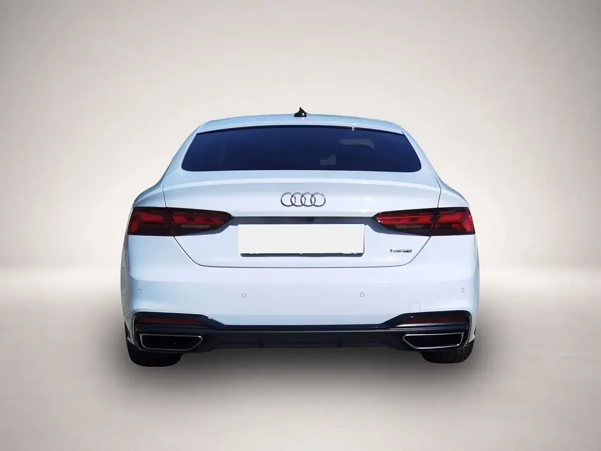 Gebraucht Audi A5 Sportback S-Line 204 PS (150 kW) 2022 Weiß Kleinwagen