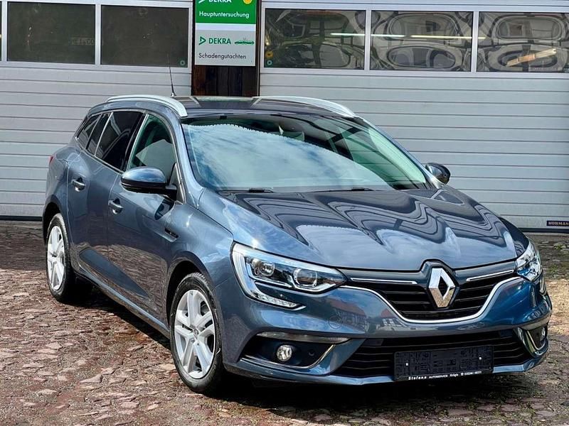 Grau Gebraucht 2018 Renault Mégane GrandTour LIMITED Kombi | 11.000 € (Fairer Preis) - Bild 1/4