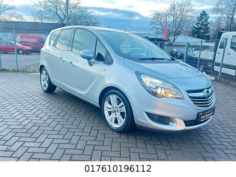 Silber Gebraucht 2014 Opel Meriva Innovation Van / Kleinbus | 7.999 € (Fairer Preis) - Bild 1/4