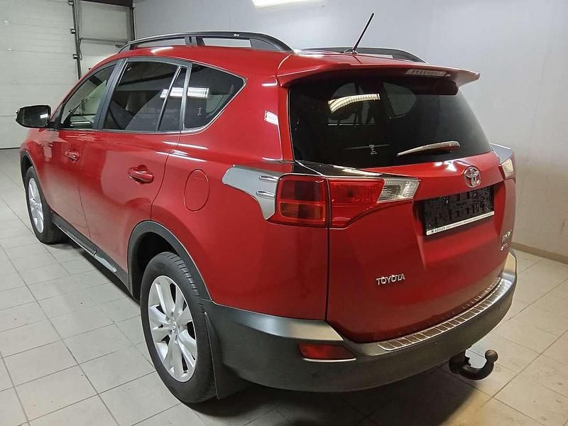 Gebraucht Toyota RAV4 Life 150 PS (110 kW) 2013 Rot SUV