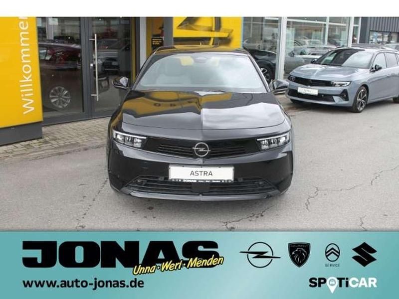 Neu Opel Astra Edition 131 PS (96 kW) 2025 Schwarz Limousine