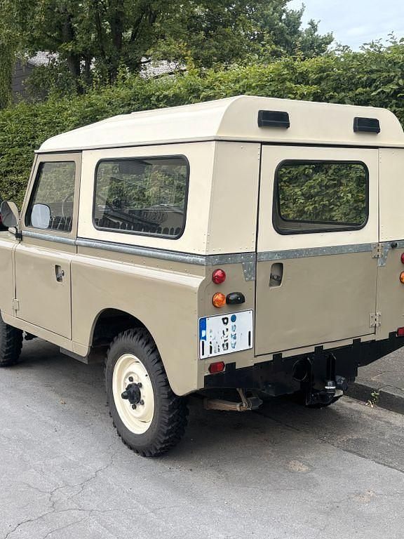 Gebraucht Land Rover 3 61 PS (44 kW) 1987 Beige SUV