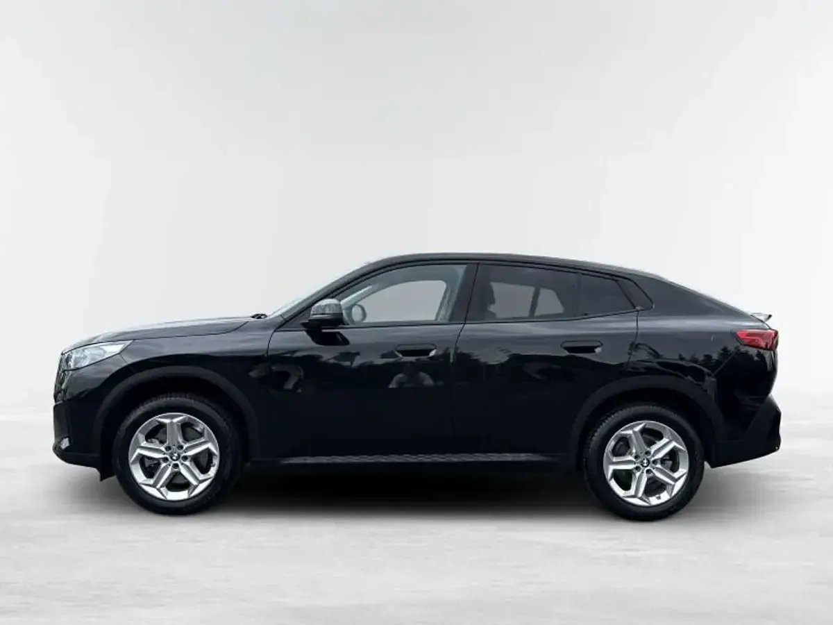 Gebraucht BMW X2 156 PS (114 kW) 2025 Schwarz SUV