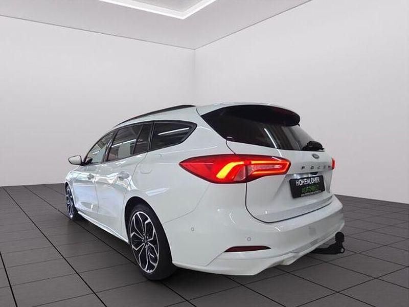 Usata Ford Focus ST-Line 150 CV (110 kW) 2020 Bianco Station wagon