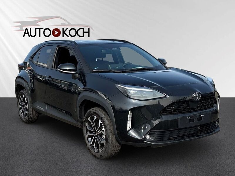 Schwarz Neu 2025 Toyota Yaris Cross SUV | 27.990 € (Guter Preis) - Bild 1/4