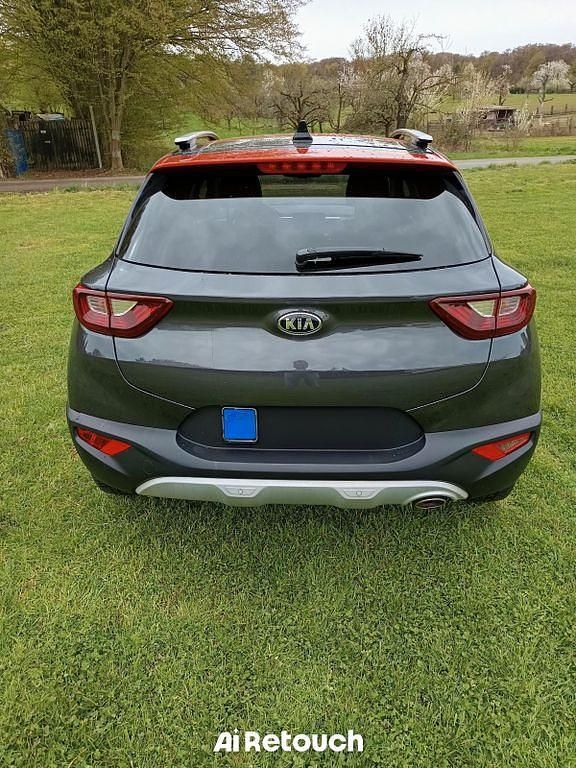 Gebraucht Kia Stonic Vision 120 PS (88 kW) 2019 Grau SUV