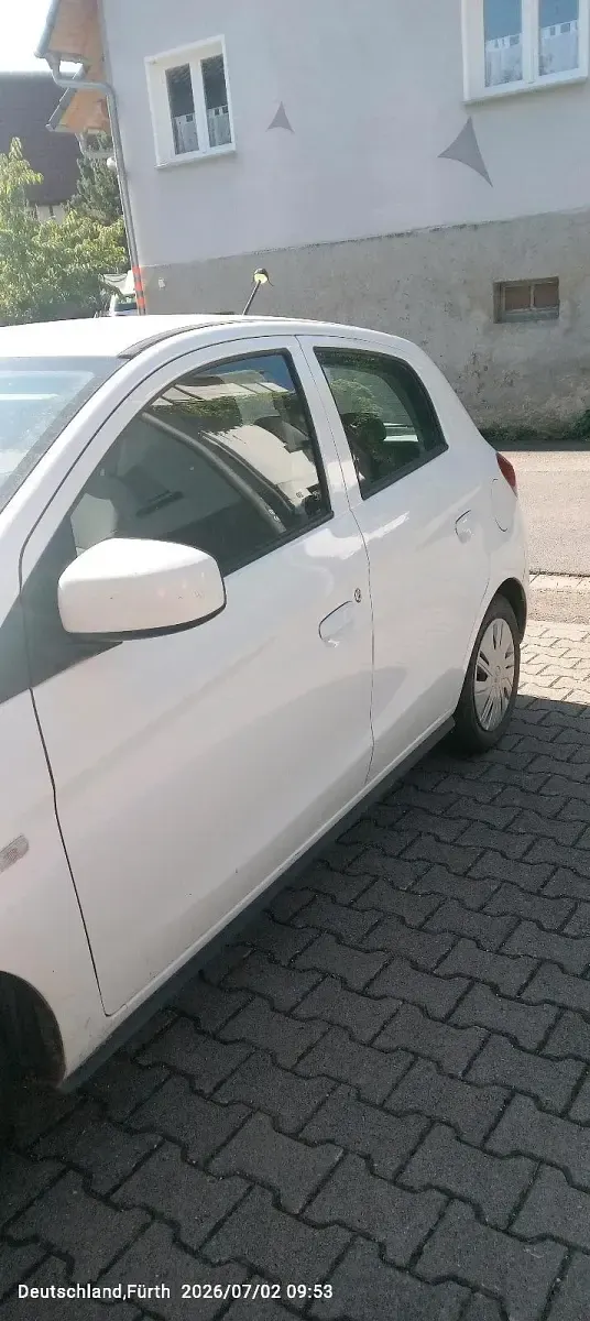 Gebraucht Mitsubishi Space Star 71 PS (52 kW) 2017 Weiß Kleinwagen