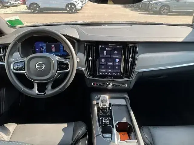 Gebraucht Volvo V90 Plus 197 PS (144 kW) 2023 Grau Kombi