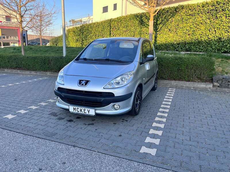 Aluminium Gebraucht 2005 Peugeot 1007 Premium Kleinwagen | 2.700 € (Fairer Preis) - Bild 1/4