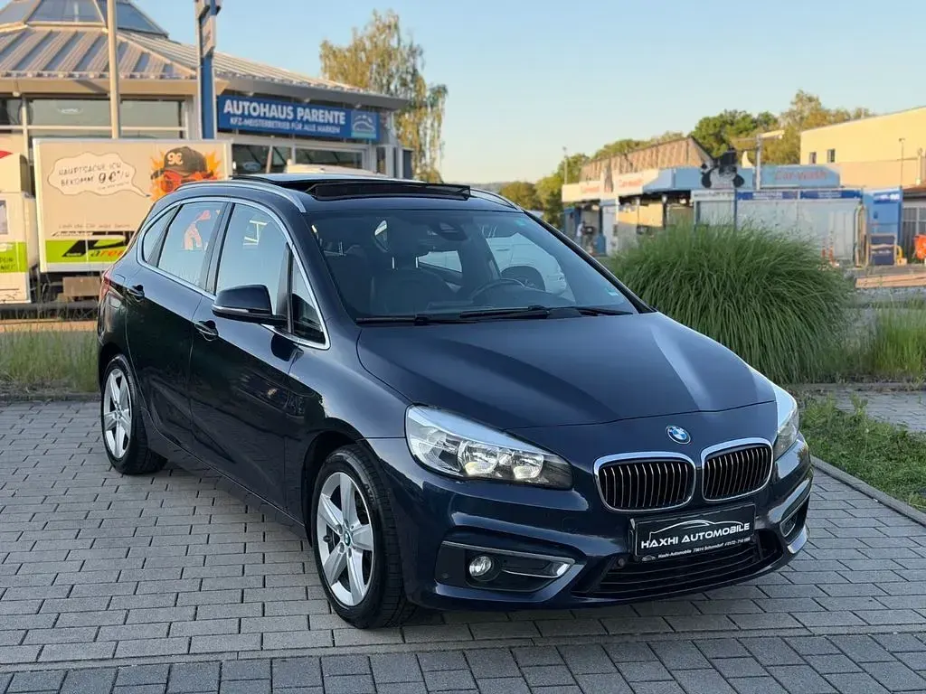 Gebraucht BMW 218 Active Tourer Luxury Line 150 PS (110 kW) 2014 Blau Van / Kleinbus