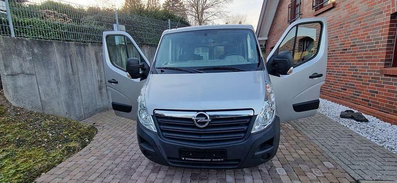 Gebraucht Opel Movano 125 PS (91 kW) 2016 Silber Van / Kleinbus