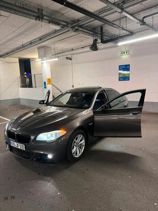 Braun Gebraucht 2011 BMW 535 M Sport Limousine | 14.500 € (Teuer) - Bild 1/4