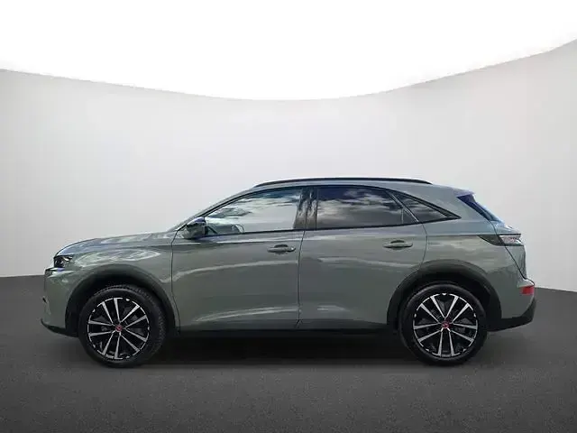 Gebraucht DS Automobiles DS7 Crossback Performance Line Plus 131 PS (96 kW) 2024 Lackierung lacquered grey/metallic klarlack SUV