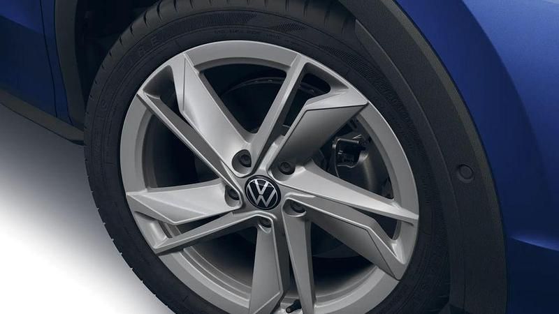 Gebraucht VW T-Roc Life 150 PS (110 kW) 2025 Blau SUV