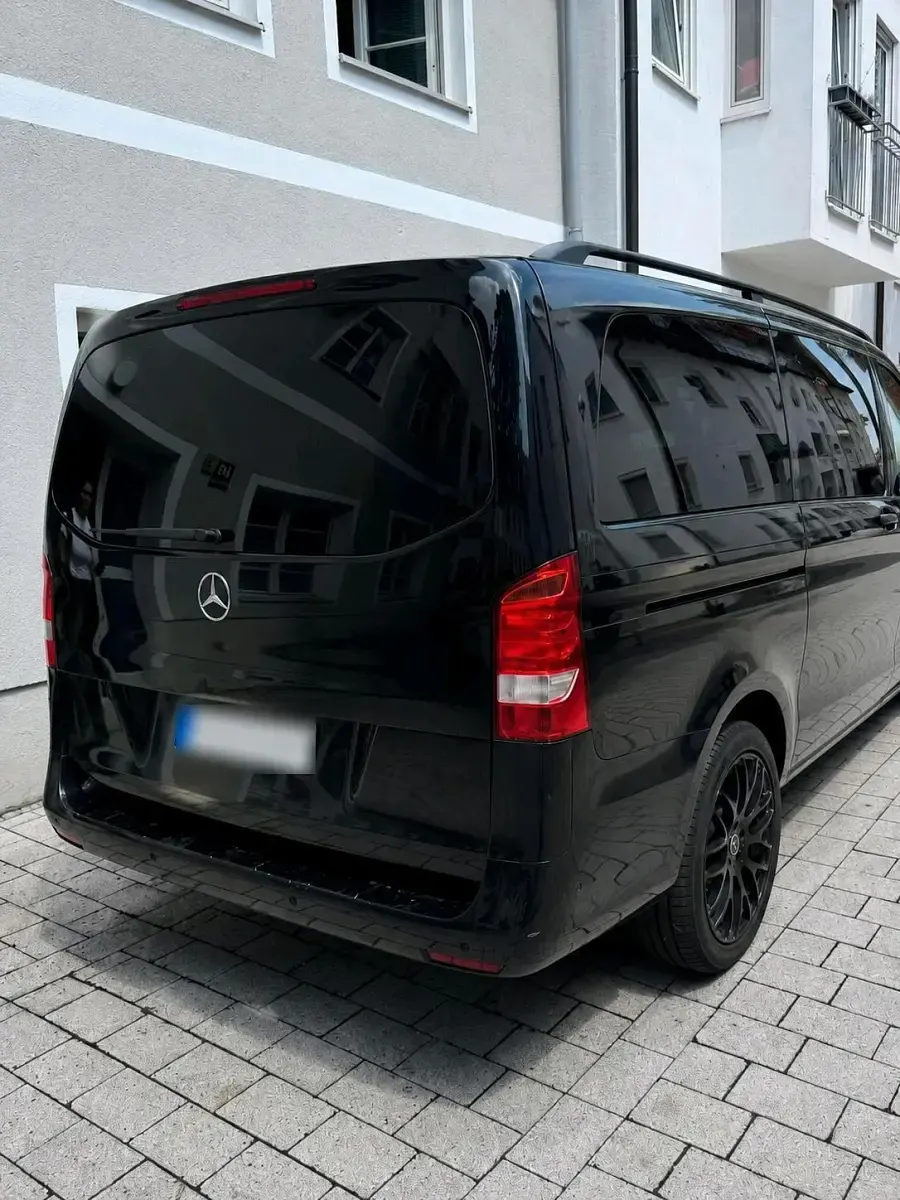 Gebraucht Mercedes Vito 163 PS (119 kW) 2017 Schwarz Van