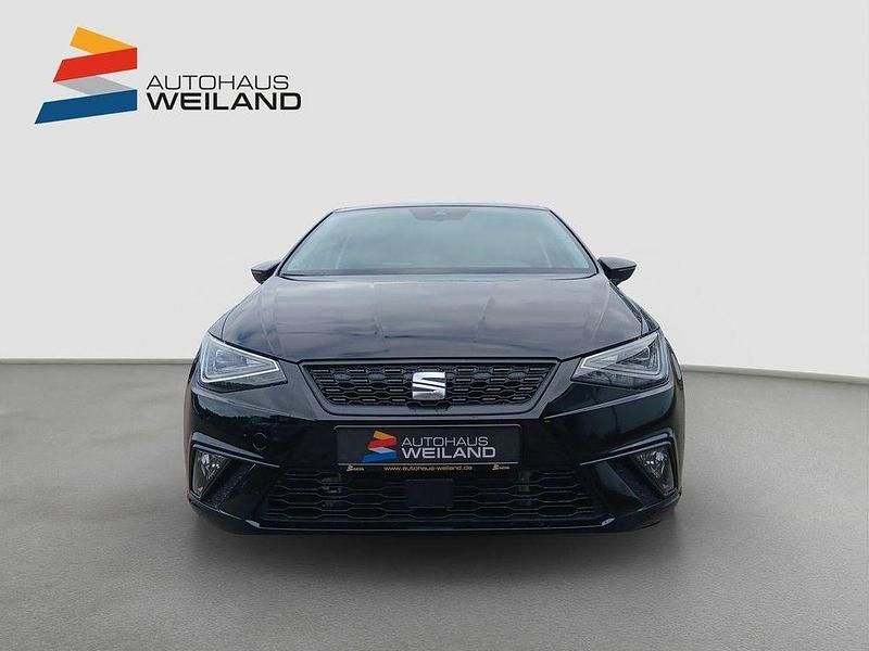Neu Seat Ibiza 116 PS (85 kW) 2025 Midnight schwarz metallic Limousine