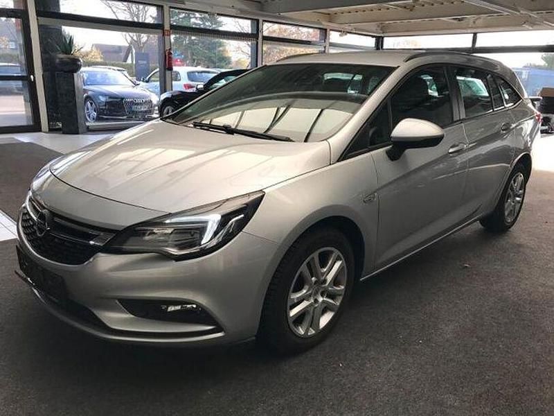 Silber Gebraucht 2017 Opel Astra Edition Kombi | 8.990 € (Fairer Preis) - Bild 1/4