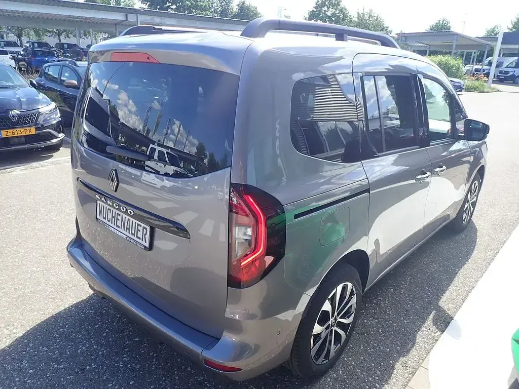 Neu Renault Kangoo Techno 131 PS (96 kW) 2026 Grau Van / Kleinbus