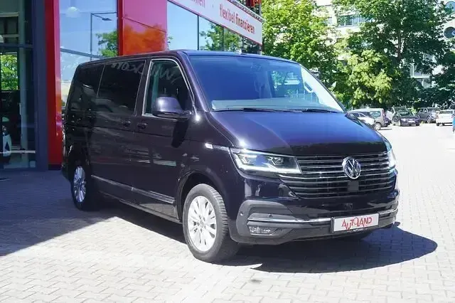 Gebraucht VW Multivan Highline 150 PS (110 kW) 2020 Schwarz metallic Van / Kleinbus